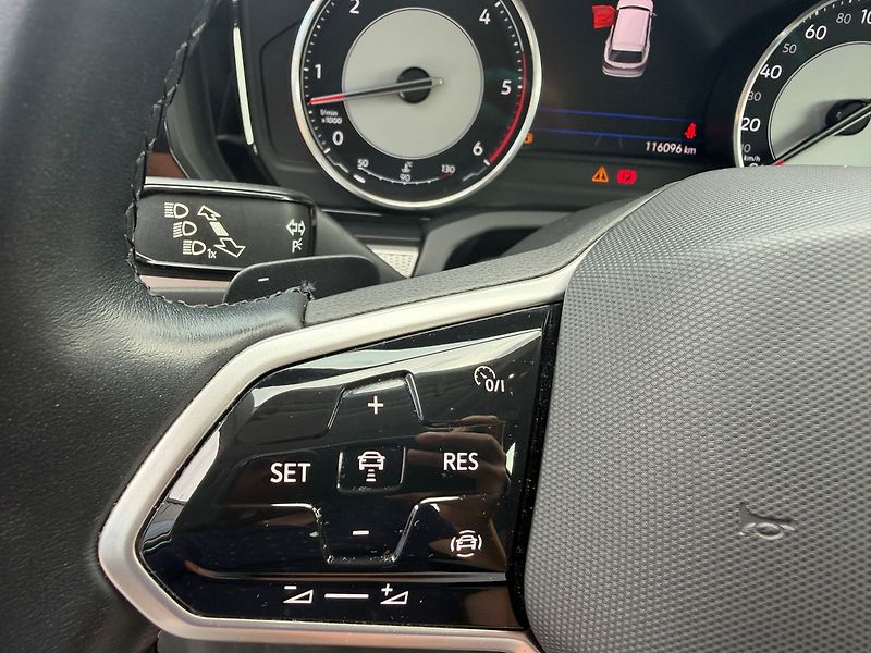 Volkswagen Touareg Basic  3,0TDI 170kW Tažné - fotka 6 z 17