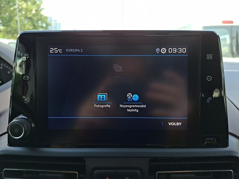 Peugeot Rifter GT LINE 1,5 BHDi 130k EAT8 - fotka 23 z 28