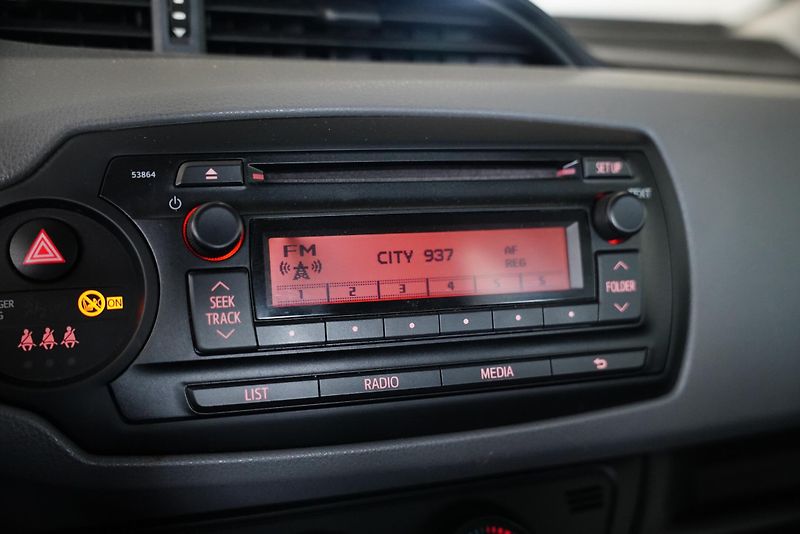Toyota Yaris - fotka 18 z 23