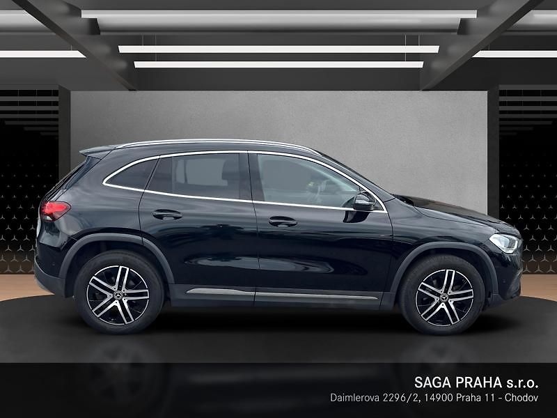 Mercedes-Benz GLA 180d Aut. - fotka 3 z 18