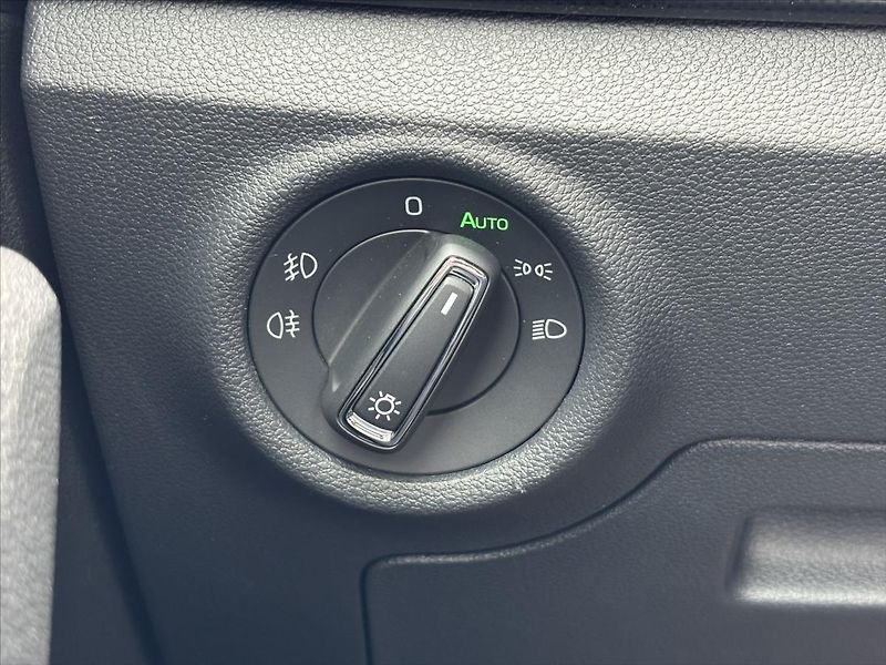 Škoda Kamiq 1,0 Monte Carlo ZÁRUKA PANORAM - fotka 33 z 43