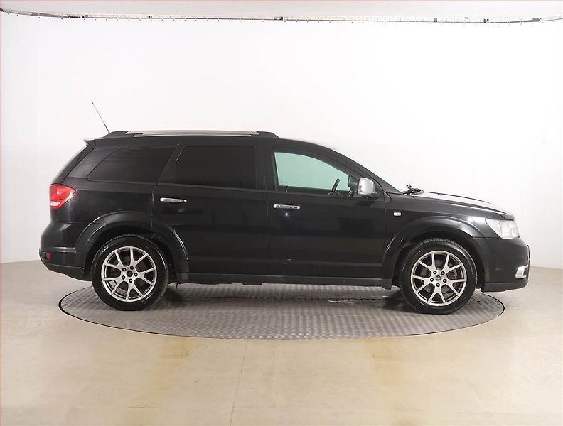 Fiat Freemont (2012) 2.0 MultiJet, 4X4, Automat - fotka 6 z 19