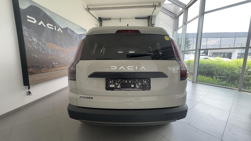 Dacia Jogger (2026) Expression Eco-G 120 7 míst - fotka 4 z 19