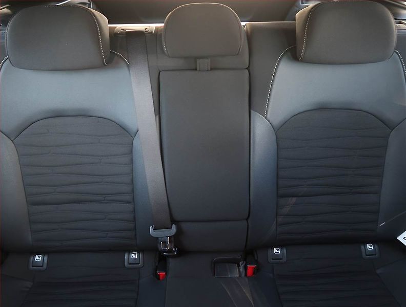 Kia Pro_Ceed (2023) GT-Line 1.5 T-GDI - fotka 10 z 23