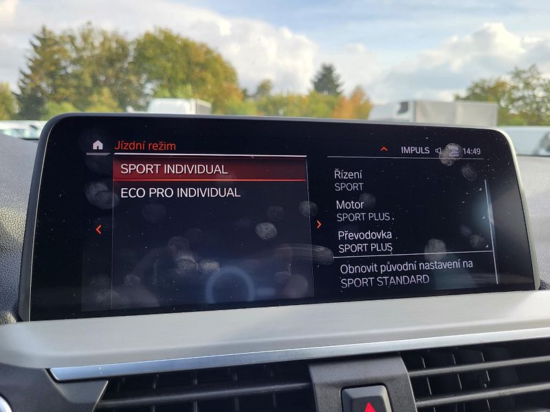 BMW X4 xDrive 30d 195kW M SPORT *ČR - fotka 20 z 48