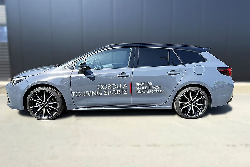 Toyota Corolla GR Sport - fotka 4 z 8