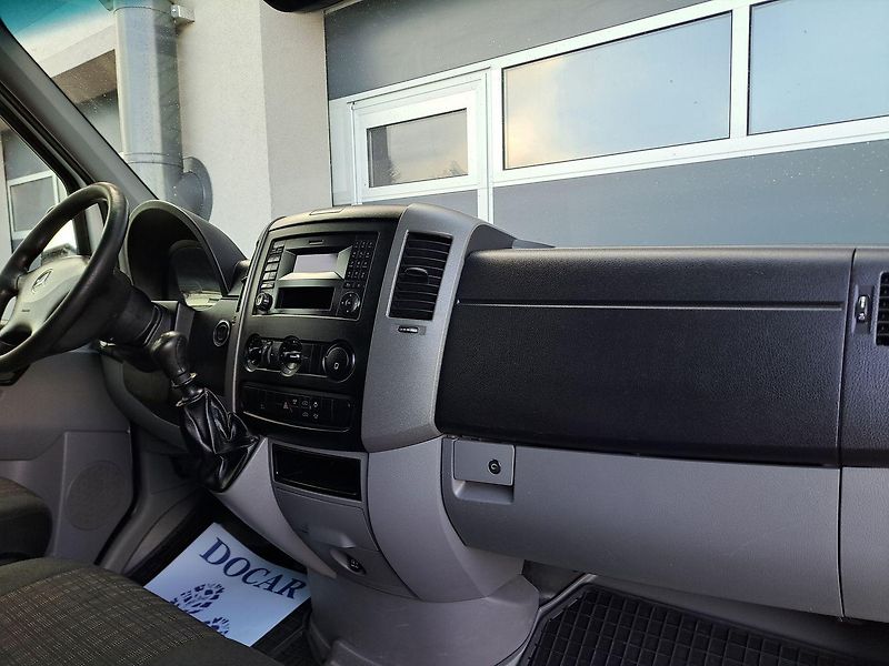 Mercedes-Benz Sprinter (2018) 211 CDI - fotka 19 z 26