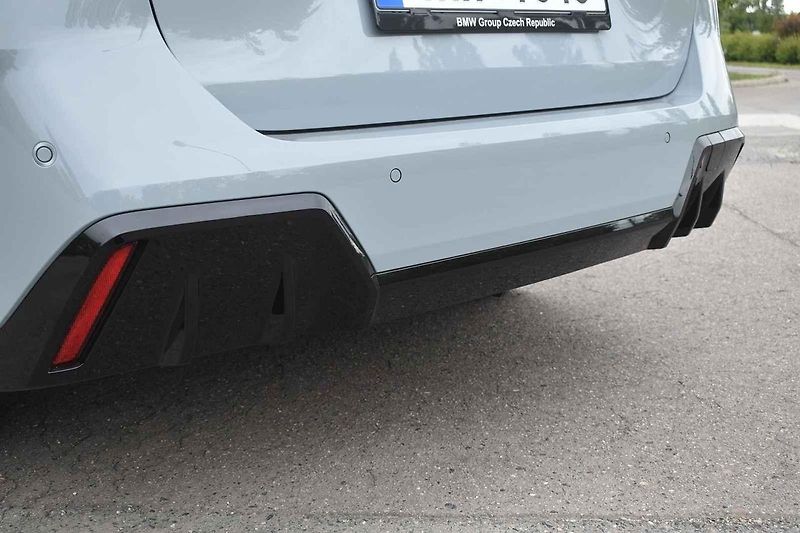 BMW 2 GrandCoupe využívá techniku hatchbacku BMW 1