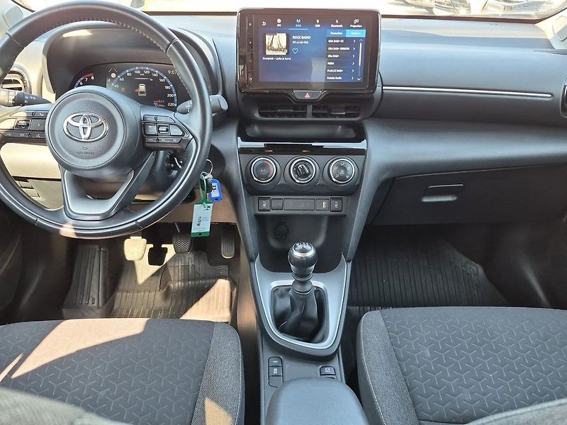 Toyota Yaris Cross 1,5 Dynamic Force Comfort TECH - fotka 10 z 25