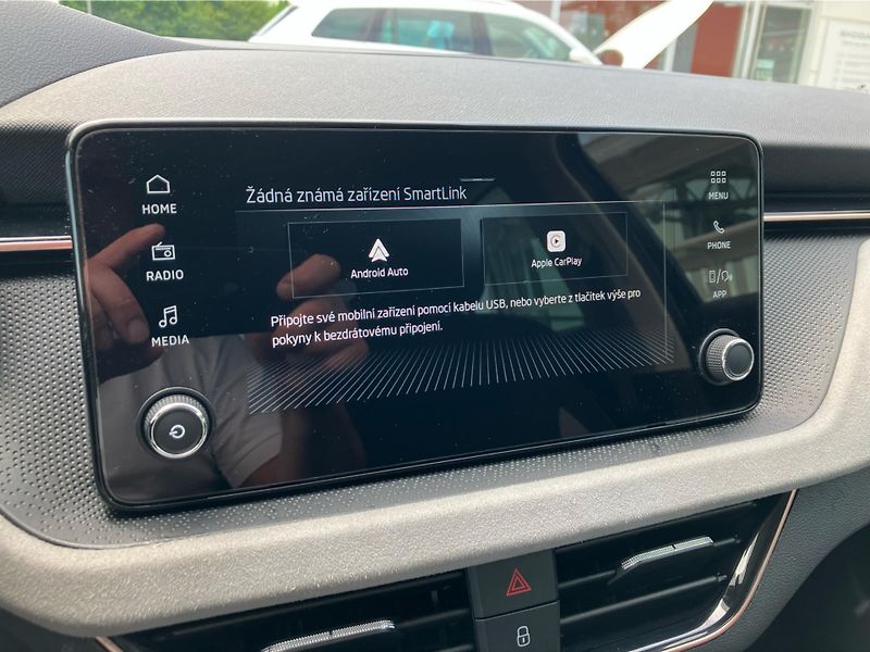 Škoda Scala 1.0 TSI 85kW TOP SELECTION DSG - fotka 18 z 30