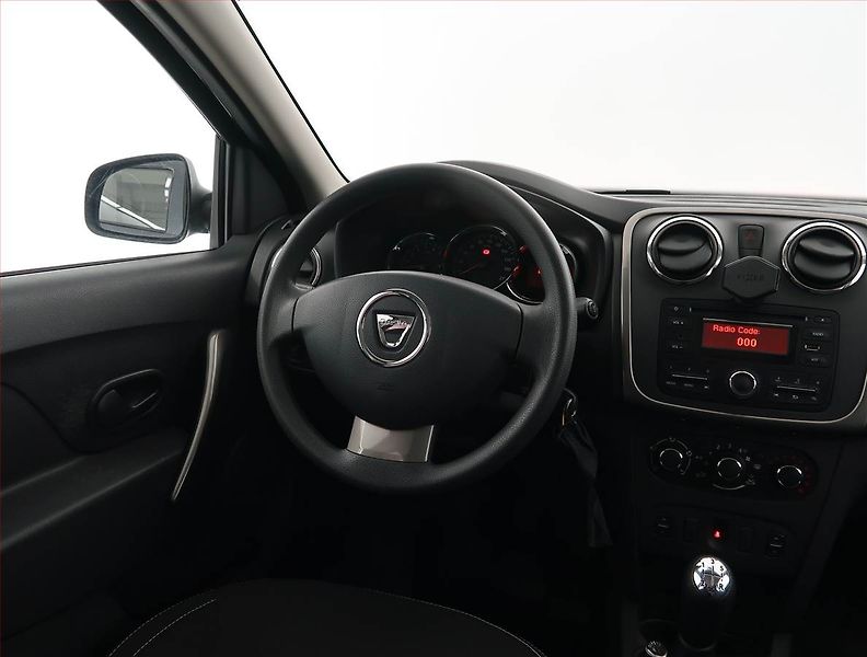 Dacia Logan (2016) 1.2 16V, ČR,1.maj, Serv.kniha - fotka 7 z 13