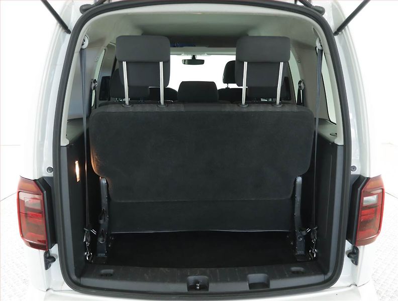 Volkswagen Caddy (2017) 2.0 TDI, 7Míst - fotka 13 z 18