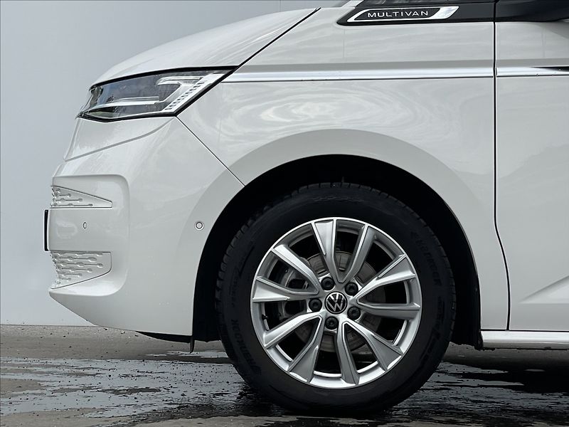 Volkswagen Multivan 2,0 TDI DSG Style 7Míst+Kamera - fotka 17 z 21