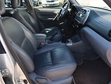 Toyota RAV4 (2002) 2.0 D-4D , 4X4, Park. senzory - náhled 9
