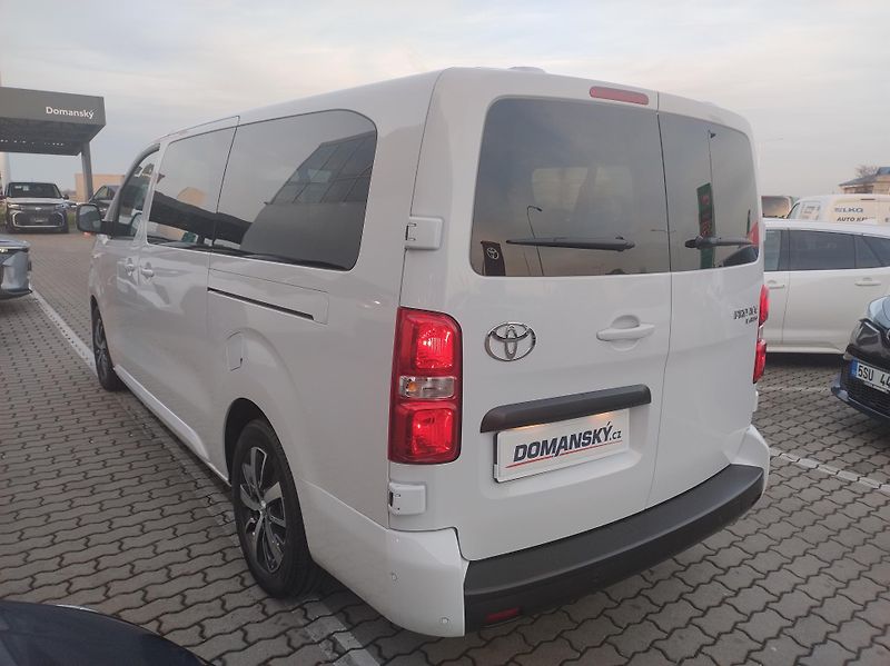 Toyota ProAce Verso (2025) 2.0 6M/T Business Comfort - fotka 3 z 13