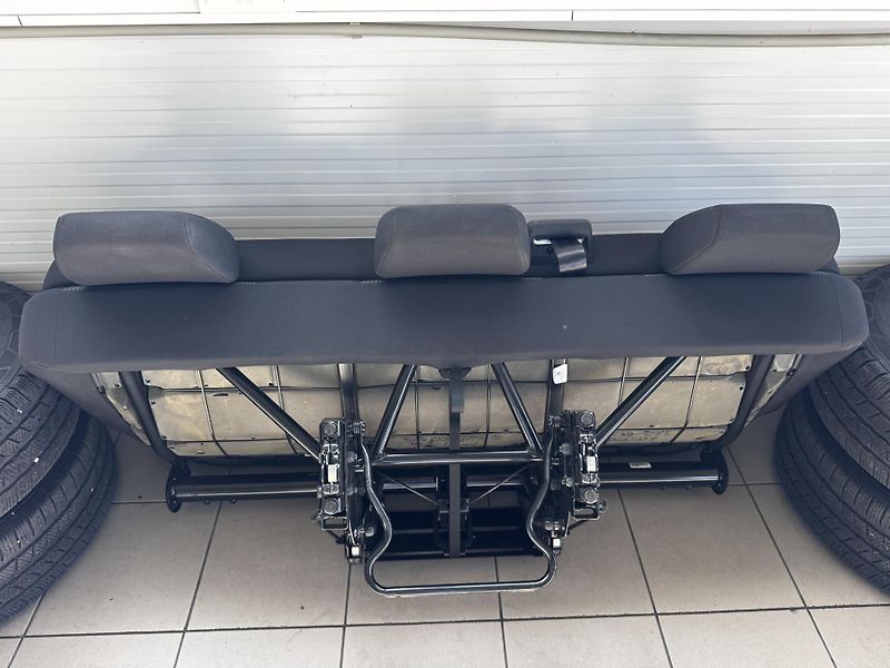 Volkswagen (2020) Transporter 2.0l/140HP - fotka 36 z 36