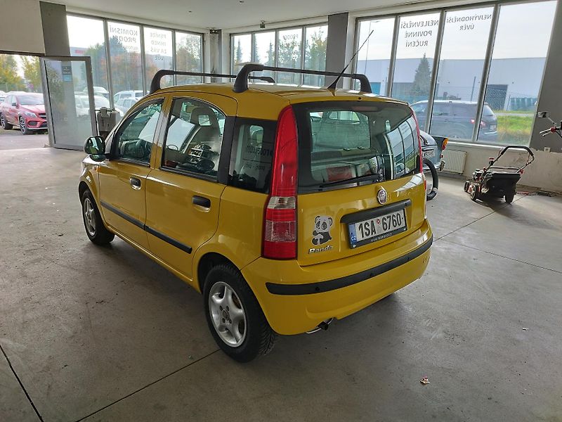 Fiat Panda (2010) 1,3I 44kw ALU EL. VÝBAVA - fotka 7 z 11