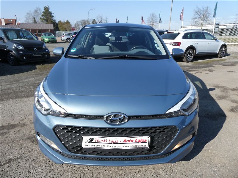 Hyundai i20 1,1 CRDi 1.majitel, webasto - fotka 2 z 43