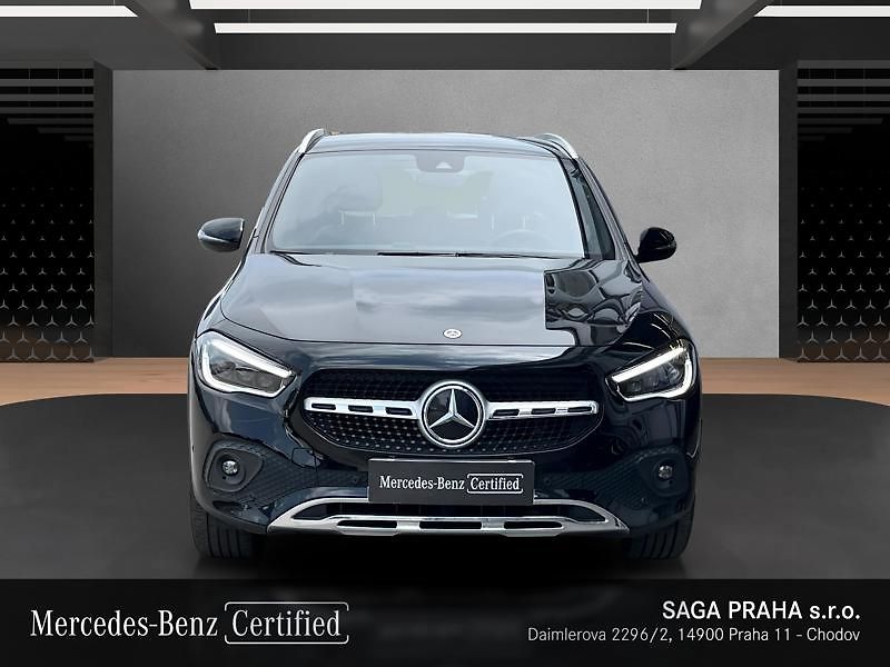 Mercedes-Benz GLA 250 4MATIC Urban Keyless LED - fotka 2 z 21