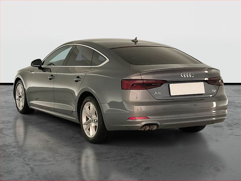 Audi A5 (2017) 2.0 TDI, Automat, Serv.kniha - fotka 4 z 24