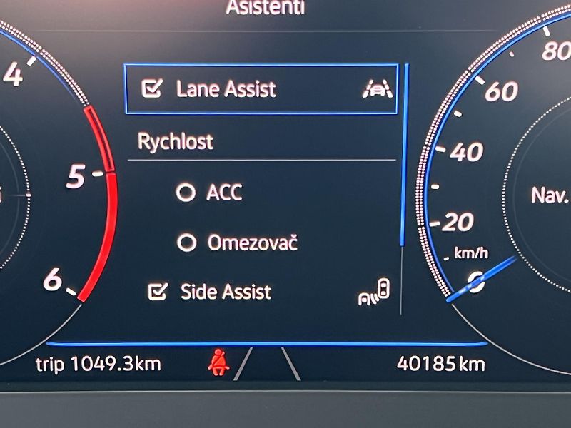 Volkswagen Passat 2.0 TDi 147kw ACC kamera tažné - fotka 25 z 25