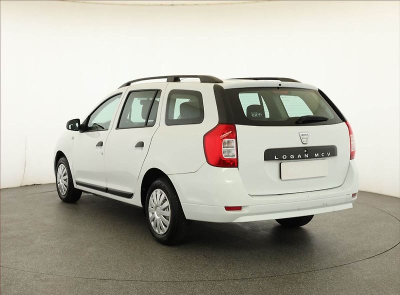 Dacia Logan (2014) 1.2 16V, ČR,1.maj, po STK - fotka 4 z 11