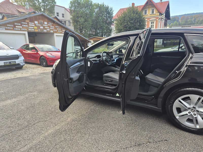 Škoda Enyaq 150kw, iV80 19ALU TZ SOH 96% - fotka 13 z 44