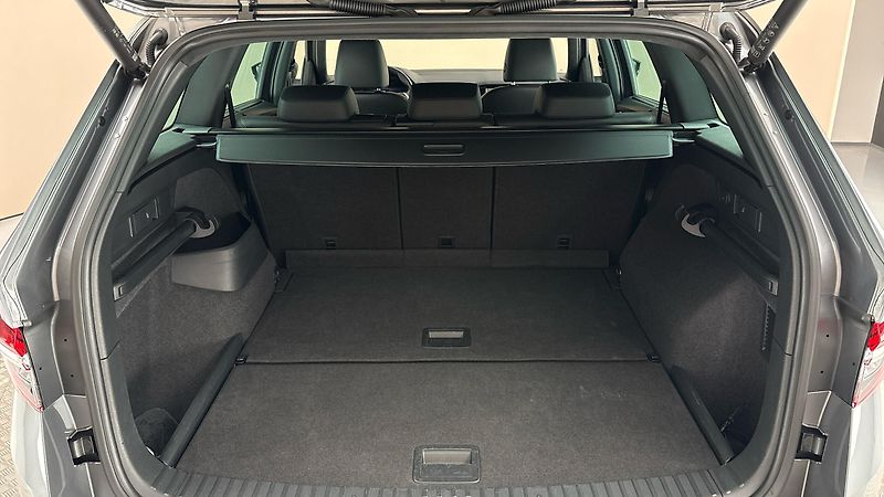 Škoda Kodiaq 2.0 TDI DSG 4x4 L&K - fotka 17 z 36