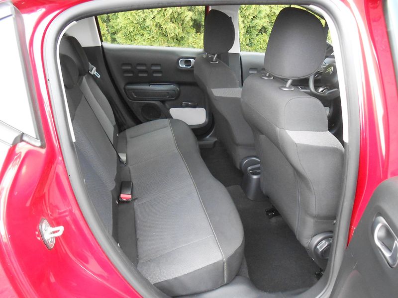Citroën C3 1.6HDi,KLIMA,LED!!! - fotka 14 z 32
