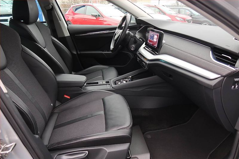 Škoda Octavia (2024) Style 1.5 eTSI mHEV - fotka 9 z 20