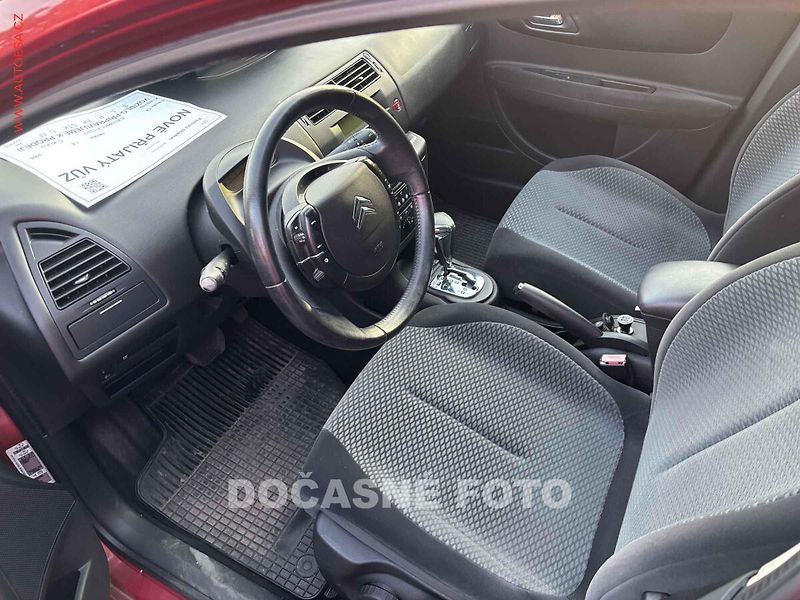 Citroën C4 (2005) 1.6, AT, AC, temp - fotka 3 z 3
