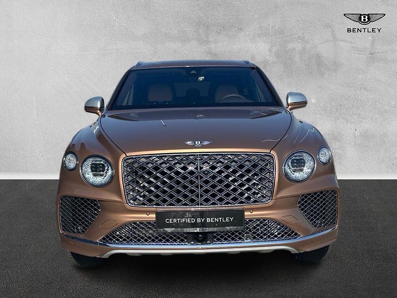 Bentley Bentayga EWB - fotka 2 z 11