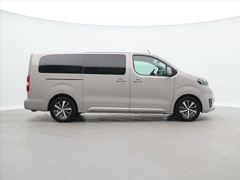 Toyota ProAce 2,0 D-4D 130kW VIP L2 CZ - fotka 8 z 30