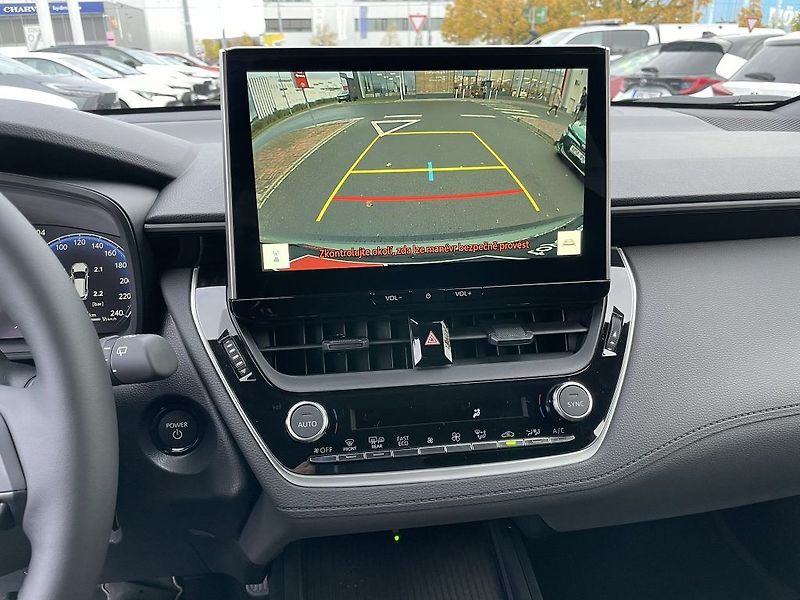Toyota Corolla Cross 1.8 HEV - fotka 20 z 27