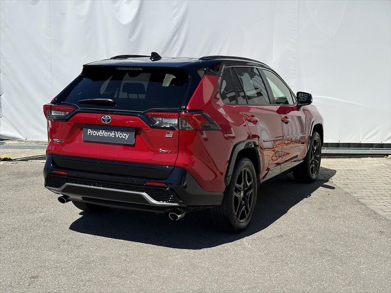 Toyota RAV4 2,5 GR SPORT - fotka 6 z 23