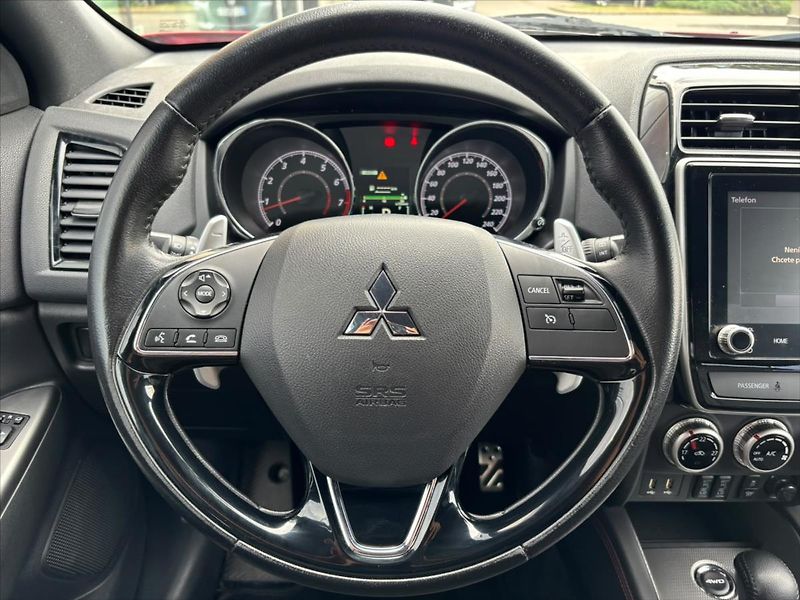 Mitsubishi ASX 2,0 MIVEC  4WD CVT Intro Editi - fotka 14 z 27