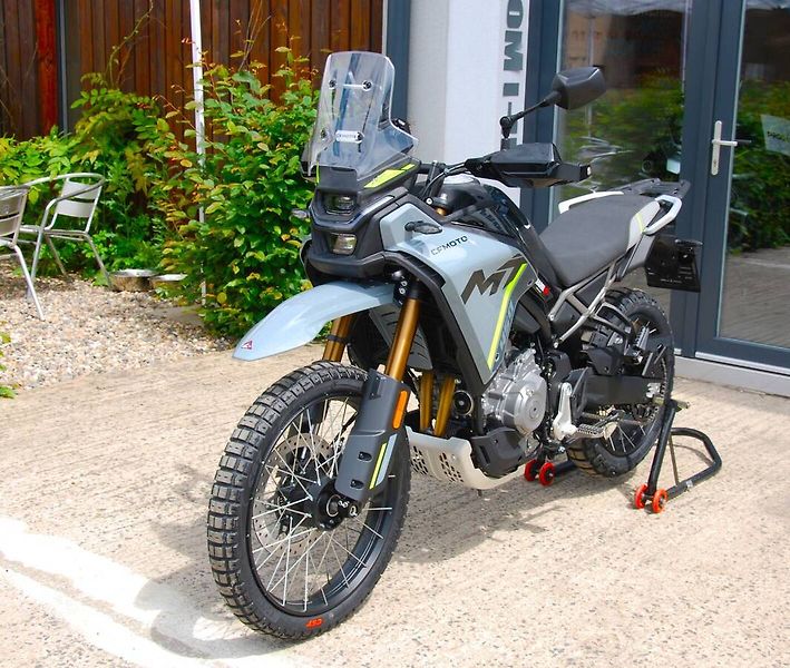 CFMOTO 450 MT-RX (2026) 450MT-RX GREY - fotka 10 z 25