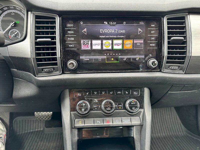 Škoda Kodiaq (2021) 2.0 TDI 110 kW Ambition 4x4 DS - fotka 14 z 25