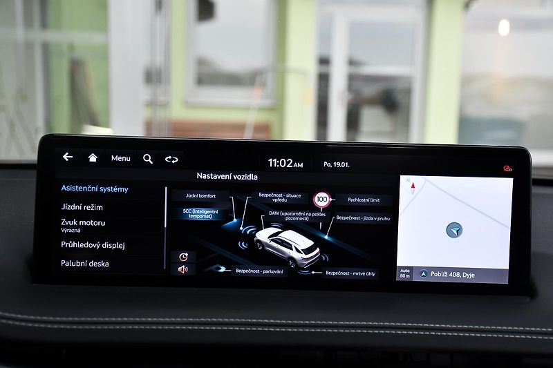 Genesis GV70 2.5T AWD AT8 LUXURY LINE - fotka 33 z 46