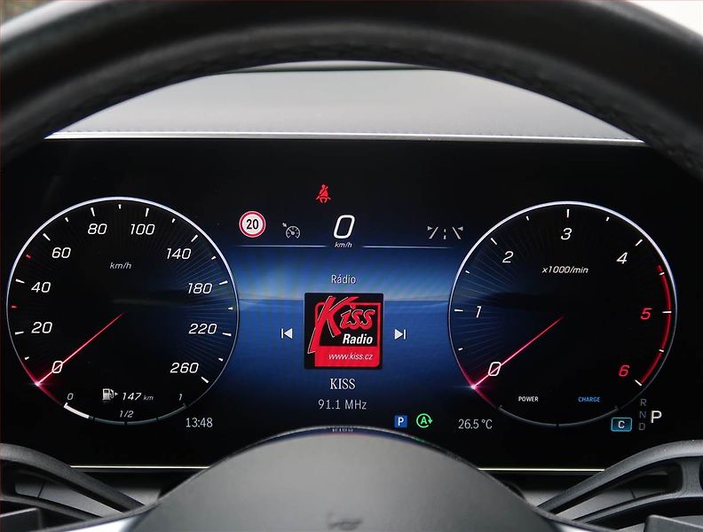 Mercedes-Benz GLC (2022) 220 d 4MATIC - fotka 11 z 22