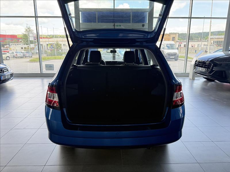 Škoda Fabia 1,2   TSI,1.MAJITEL,SERVISKA - fotka 24 z 26