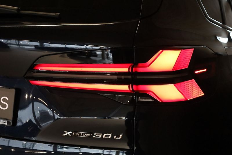 BMW X5 30d xDrive,Nezávislé,Ventilace - fotka 10 z 31
