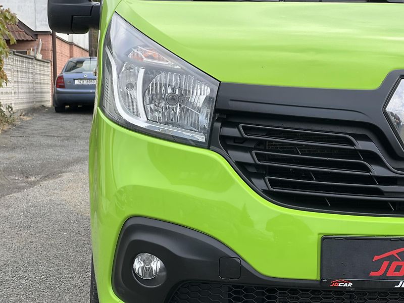 Renault Trafic 1.6DCi 107kw ČR 1.MAJ. odp.DPH - fotka 29 z 35
