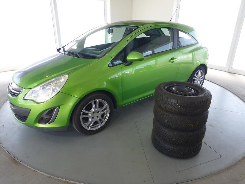 Opel Corsa (2013) 1,4i-74KW-SPORT!*AC*+SADA KOL* - fotka 22 z 24