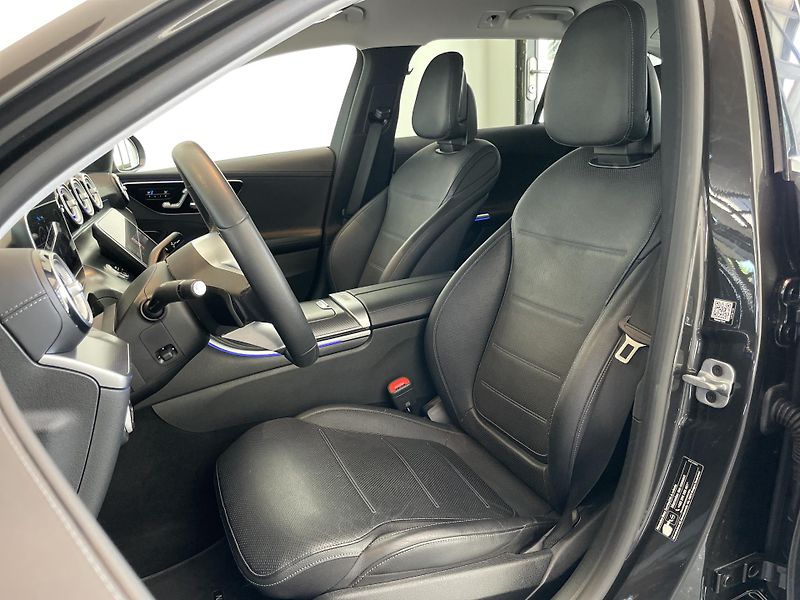 Mercedes-Benz Třídy C 220d 4MATIC All-Terrain - fotka 20 z 38