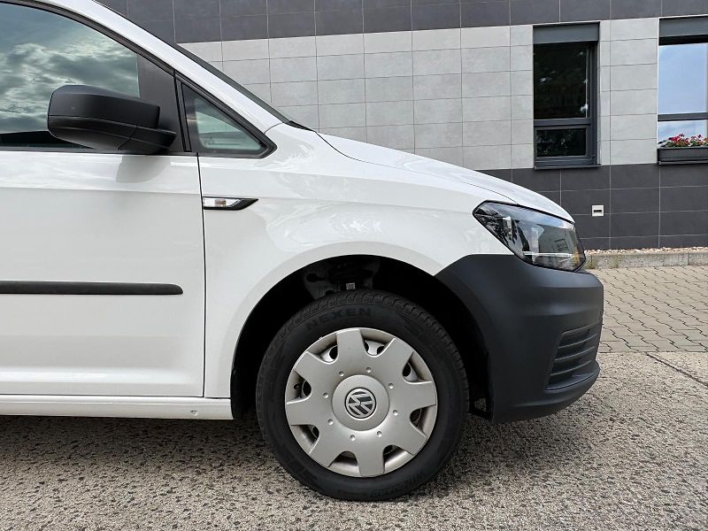 Volkswagen Caddy Maxi 1.4 TSI 92 kW ČR, DPH - fotka 8 z 35