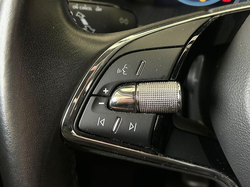 Škoda Octavia 1.5 TSI  Ambition   Plus - fotka 19 z 28