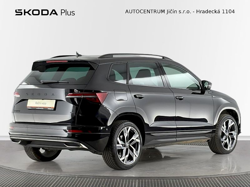 Škoda Karoq (2026) DSG 2.0TDI 110kW 4x4 SportLine - fotka 2 z 35