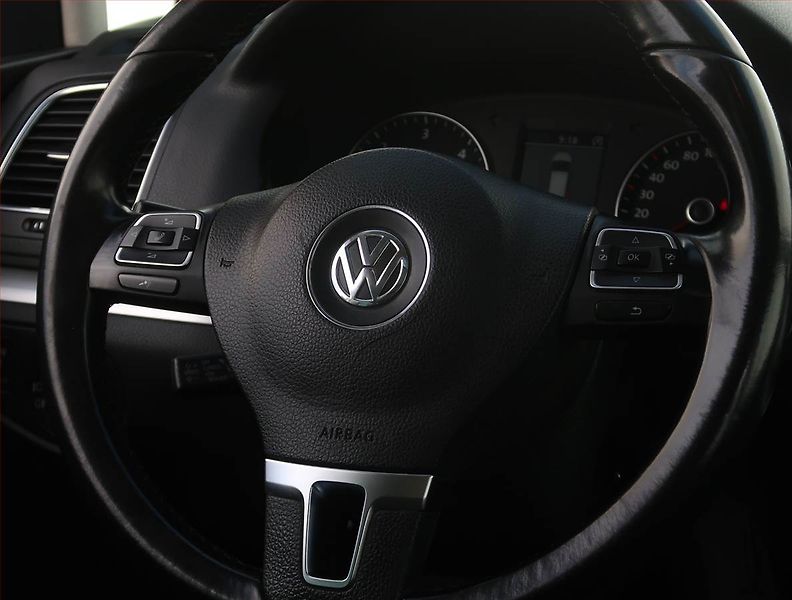 Volkswagen Sharan (2014) Highline 2.0 TDI, Automat - fotka 19 z 21