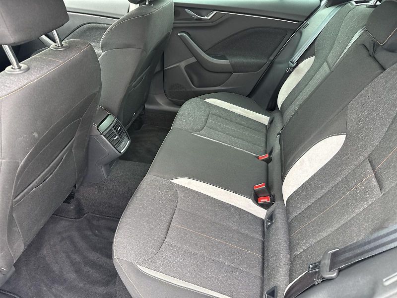 Škoda Scala (2024) 1.0 TSI Top Selection - fotka 8 z 32